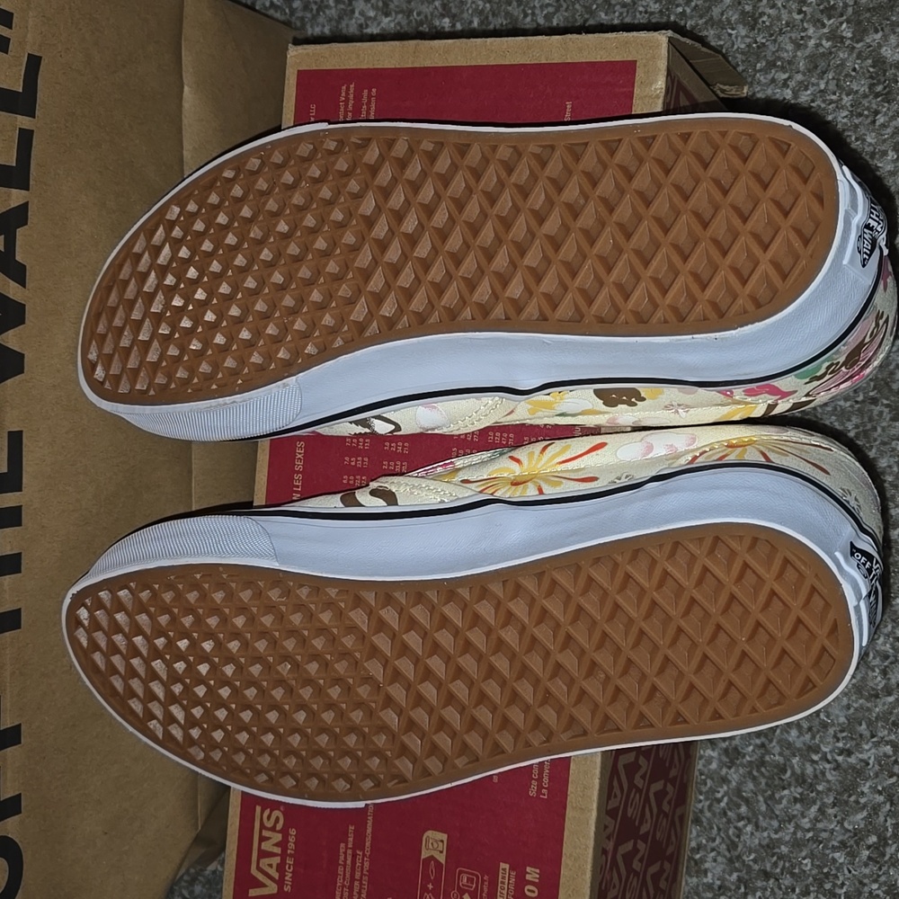 New Vans Classic Slip-on Get Outdoors 9.5 mens=11wmn,11 mens=12.5wmn - Picture 8 of 9